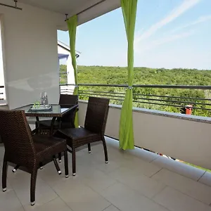 Kimi Apartman